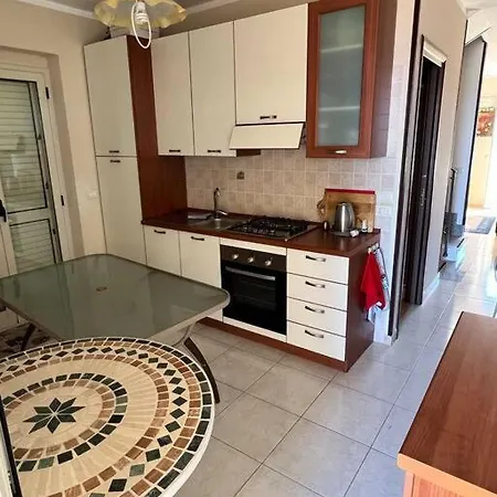 Casa Vicino Al Mare Bianco